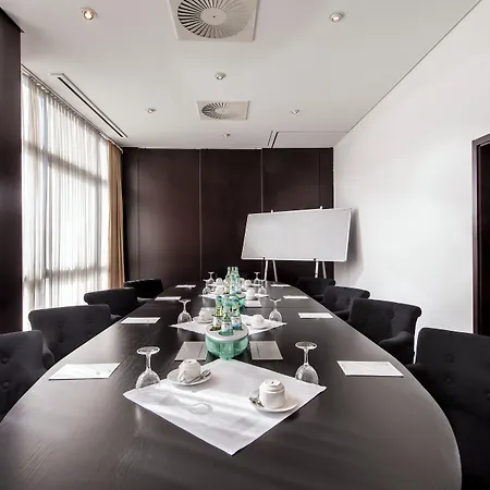 路德维希港伊克赛尔瑟酒店