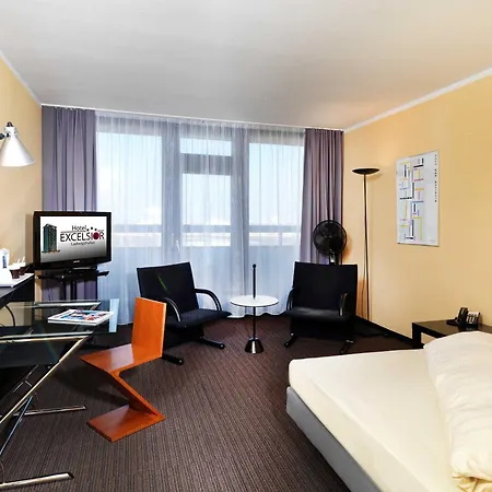 路德维希港伊克赛尔瑟酒店 莱茵河畔路德维希港