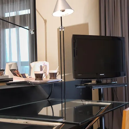 路德维希港伊克赛尔瑟酒店 酒店 莱茵河畔路德维希港